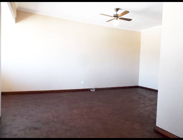 1 bed property to rent in ROSEBANK